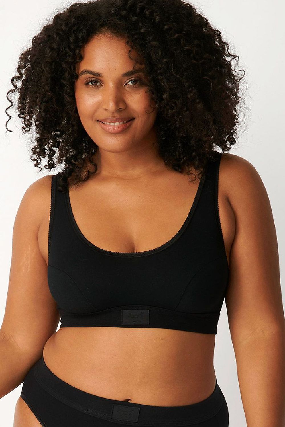  Sutien sportiv model 229971 Sloggi 