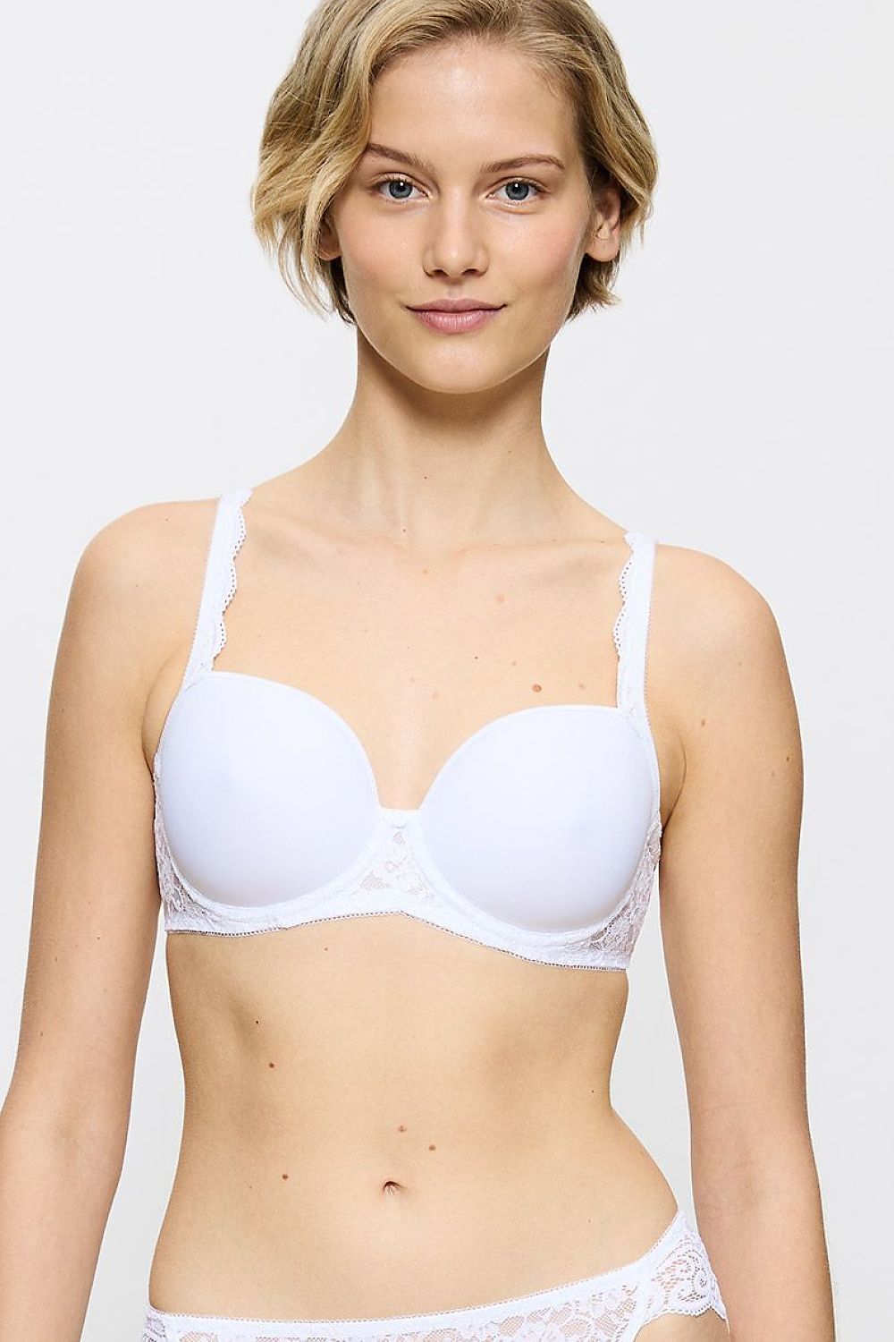  Sutien întărit model 229999 Triumph 
