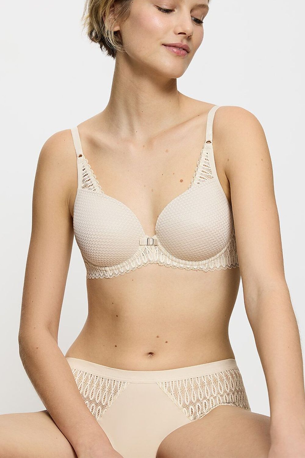  Sutien întărit model 230321 Triumph 