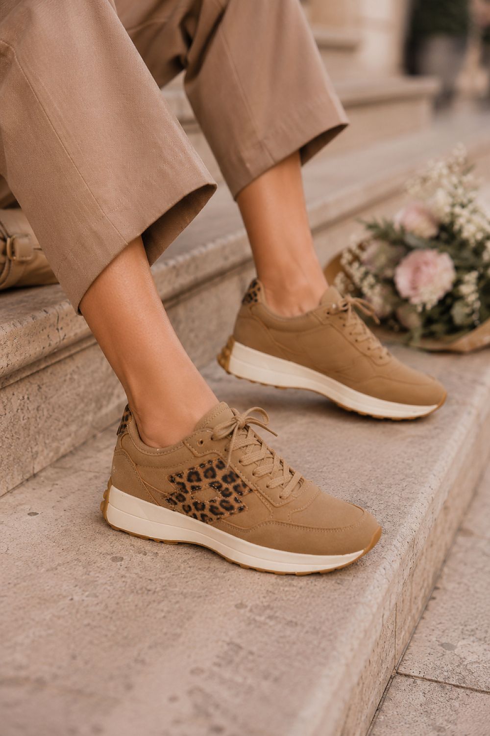  Pantofi sport pe platformă model 230613 Step in style 