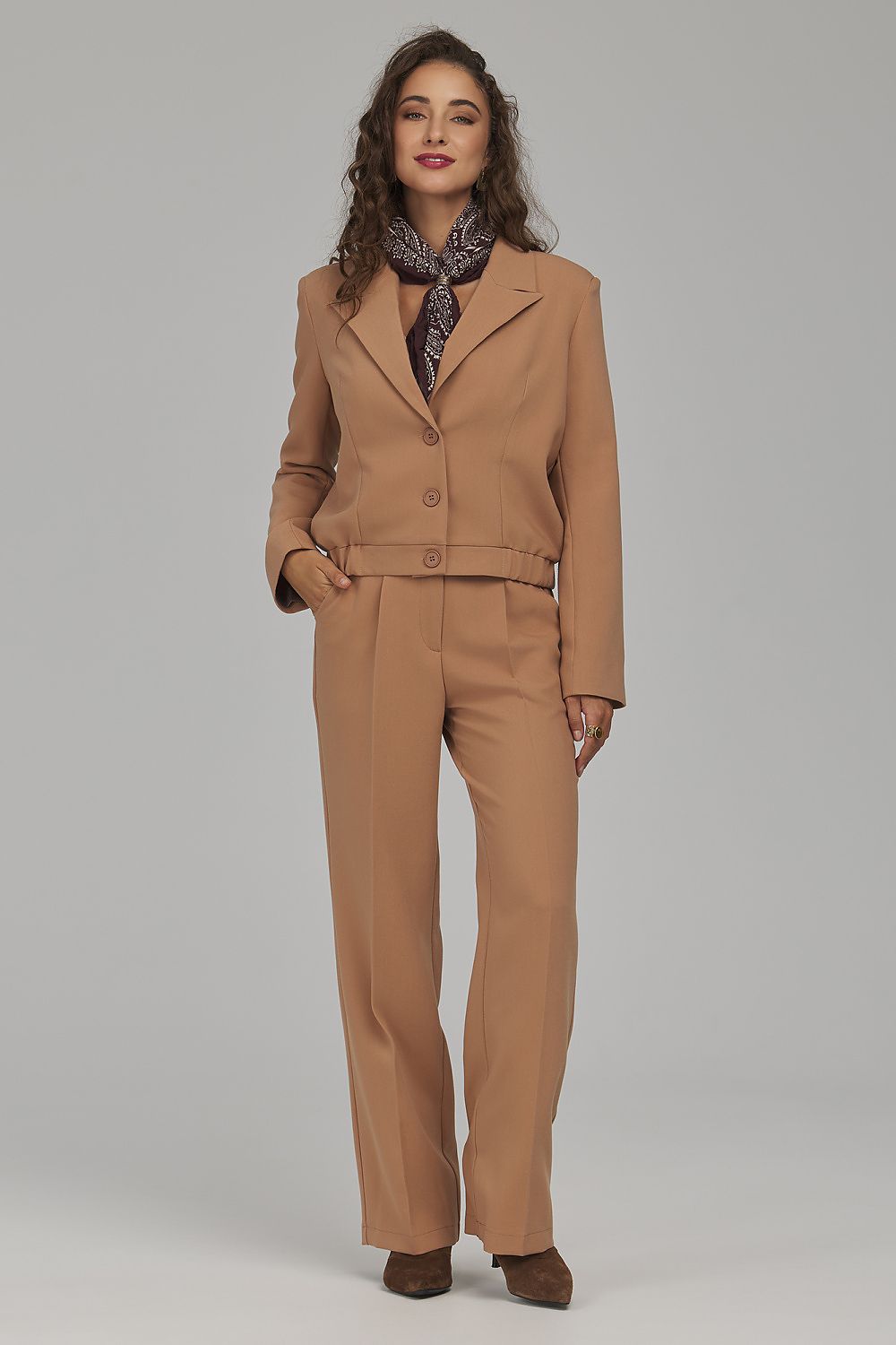  Pantaloni de damă model 231344 Nife 