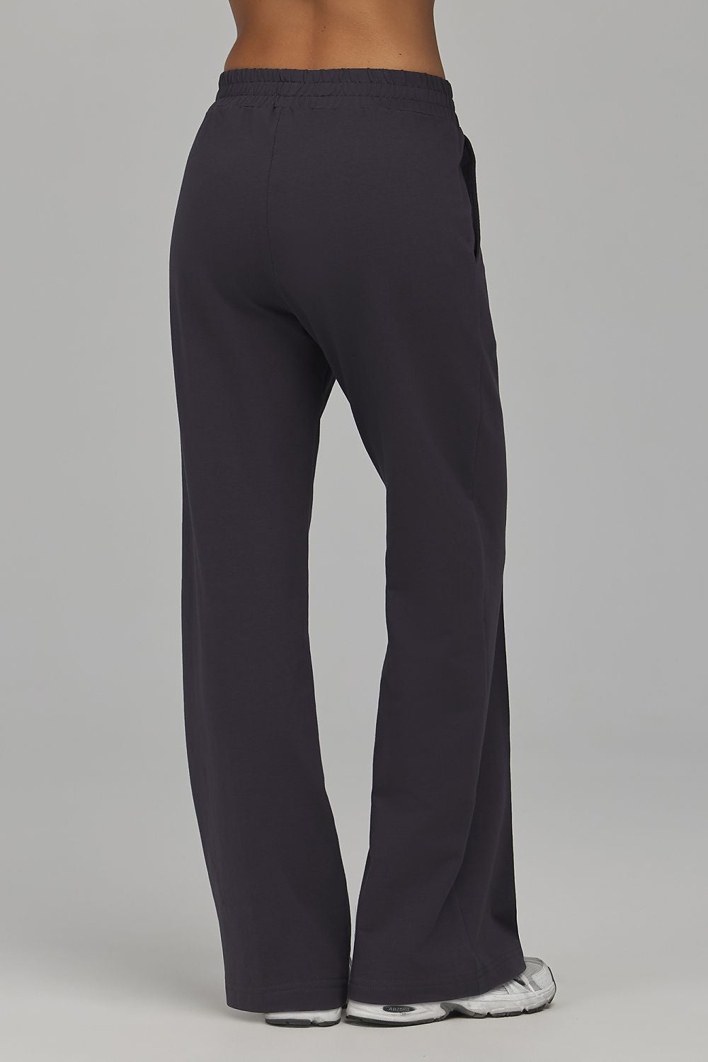  Pantaloni de trening model 231380 Nife 