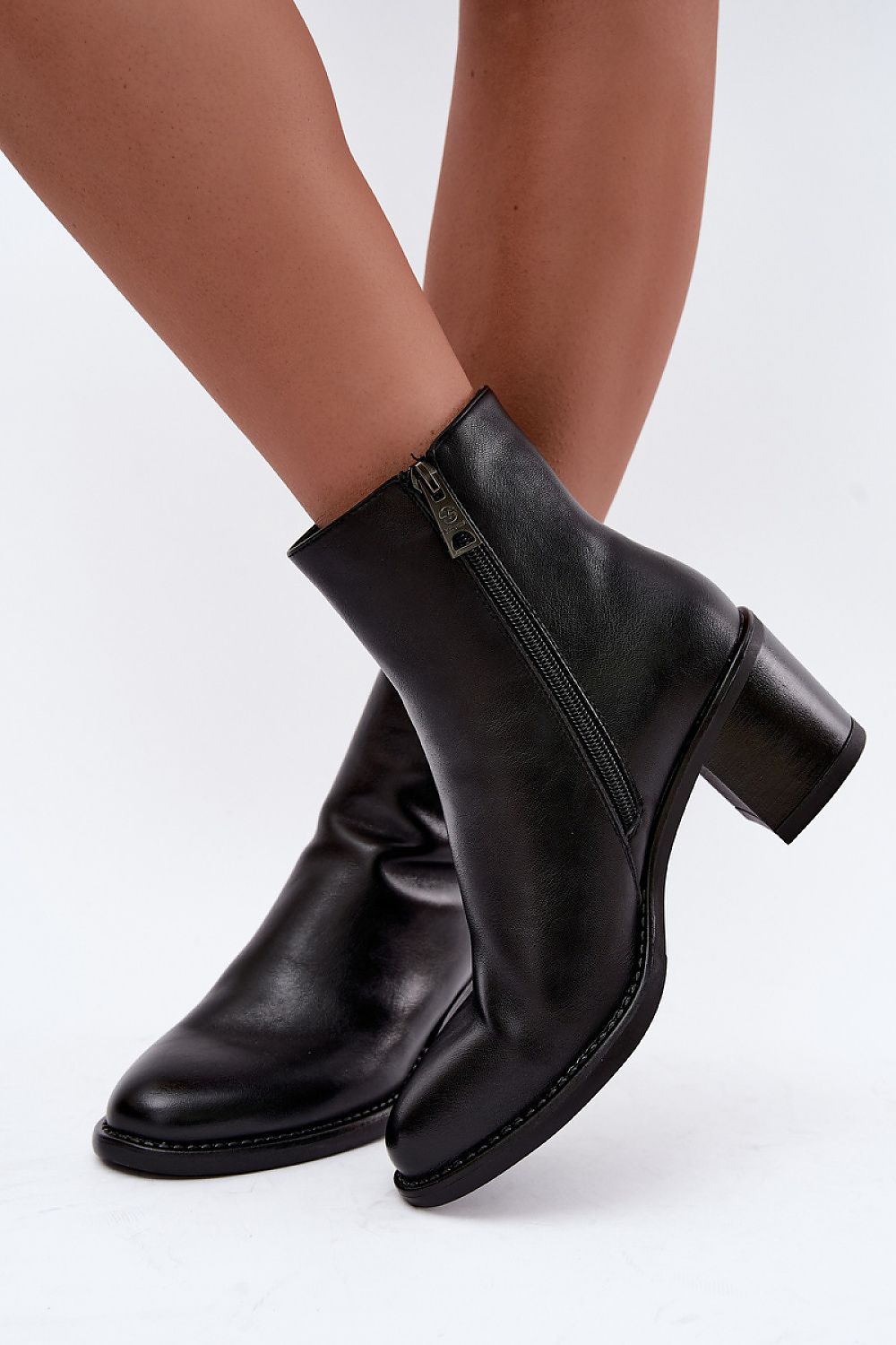  Botine cu toc model 231622 Step in style 