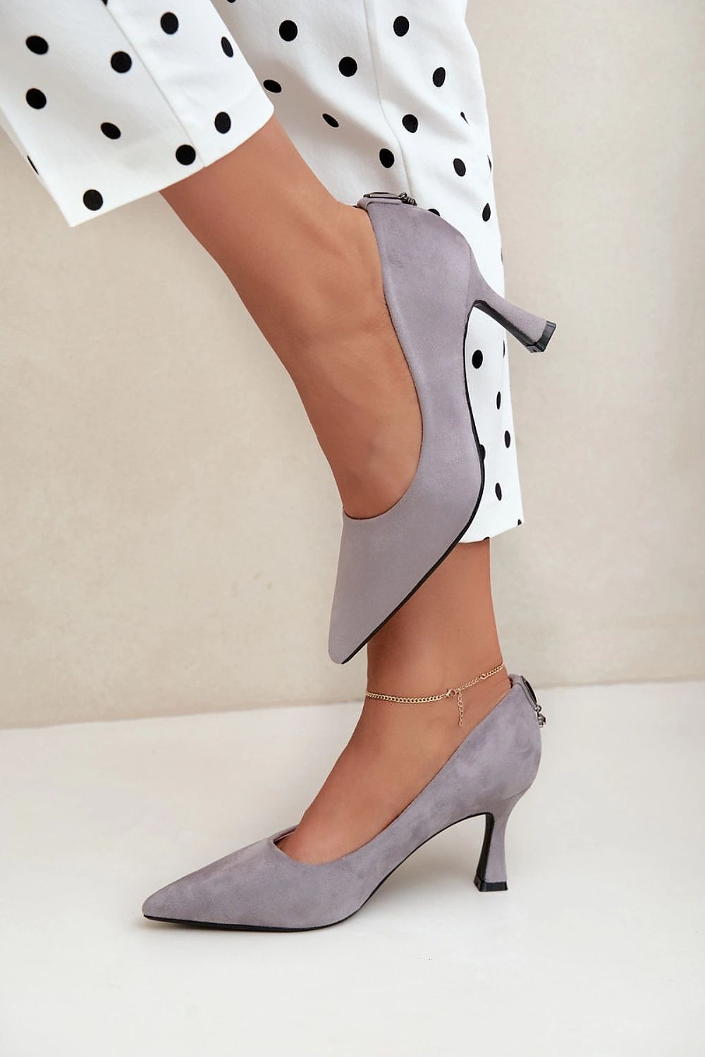  Pantofi cu toc simplu model 231642 Step in style 
