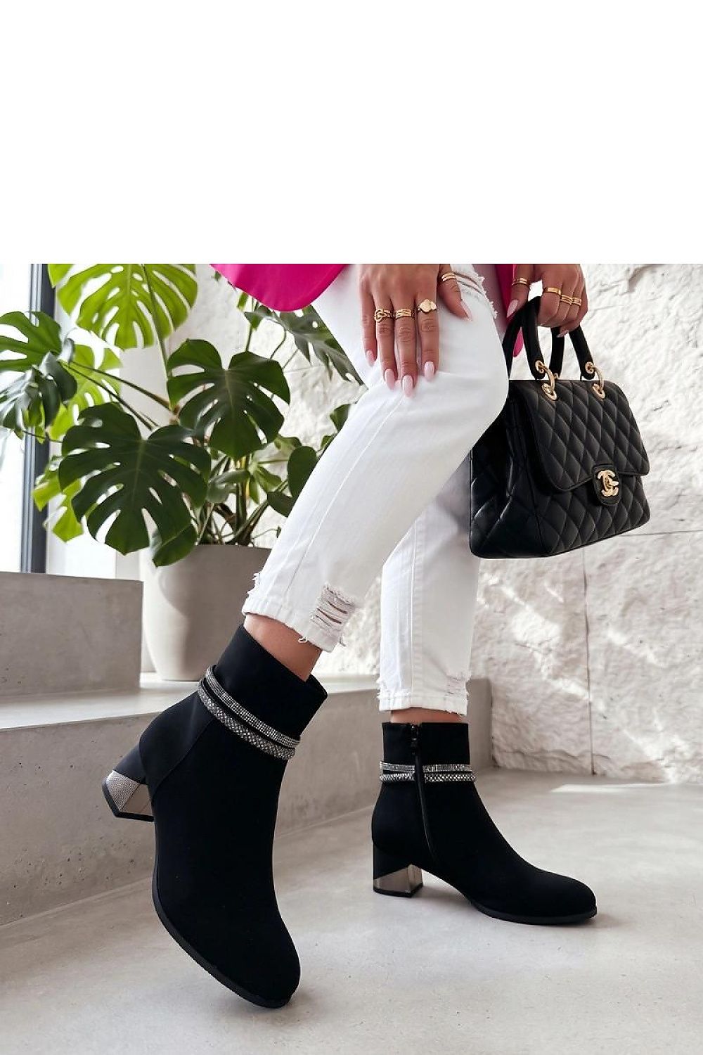  Botine cu toc model 231676 Solea 
