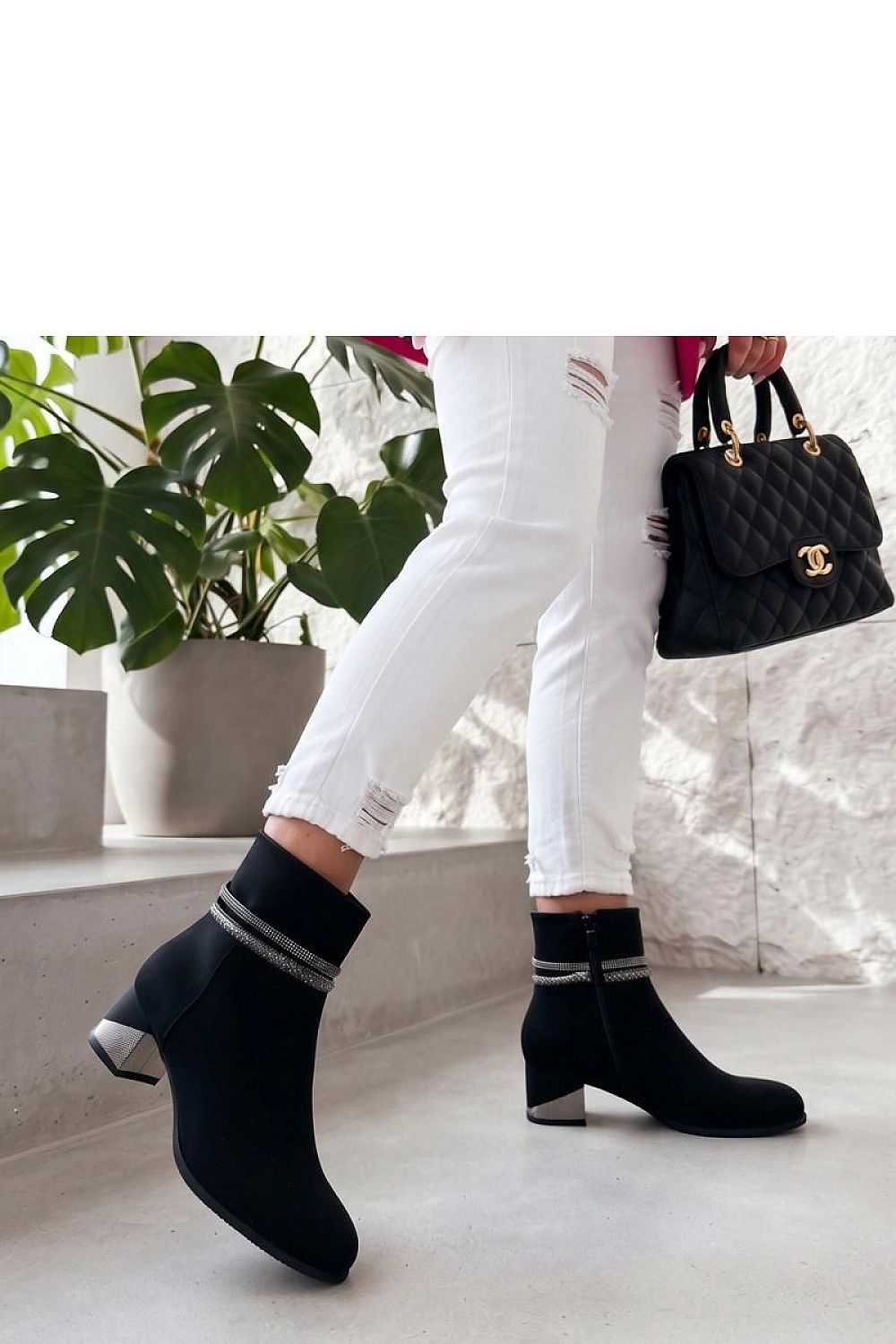  Botine cu toc model 231676 Solea 