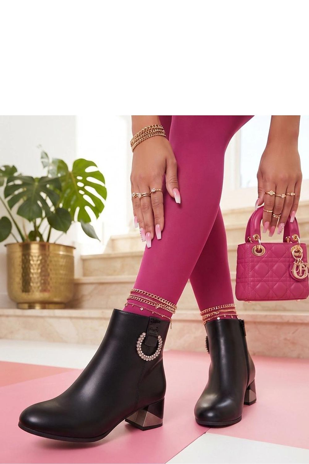  Botine cu toc model 231679 Solea 