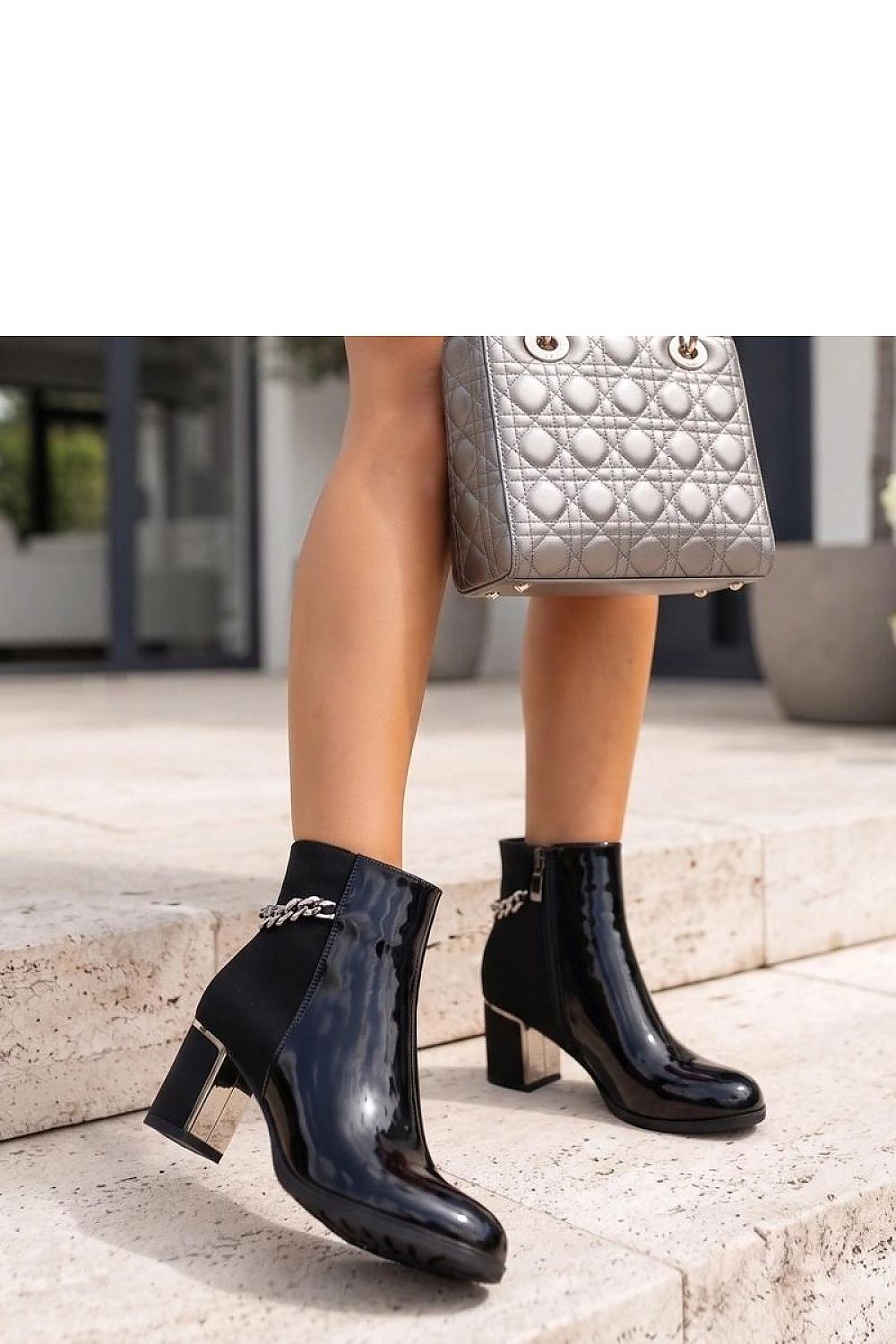  Botine cu toc model 231687 Solea 