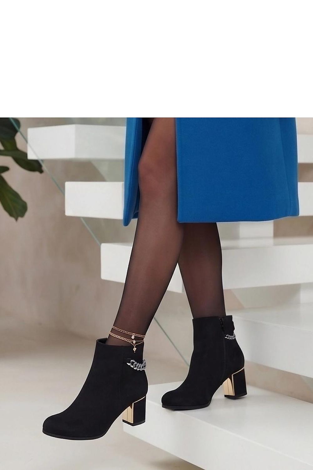  Botine cu toc model 231701 Solea 