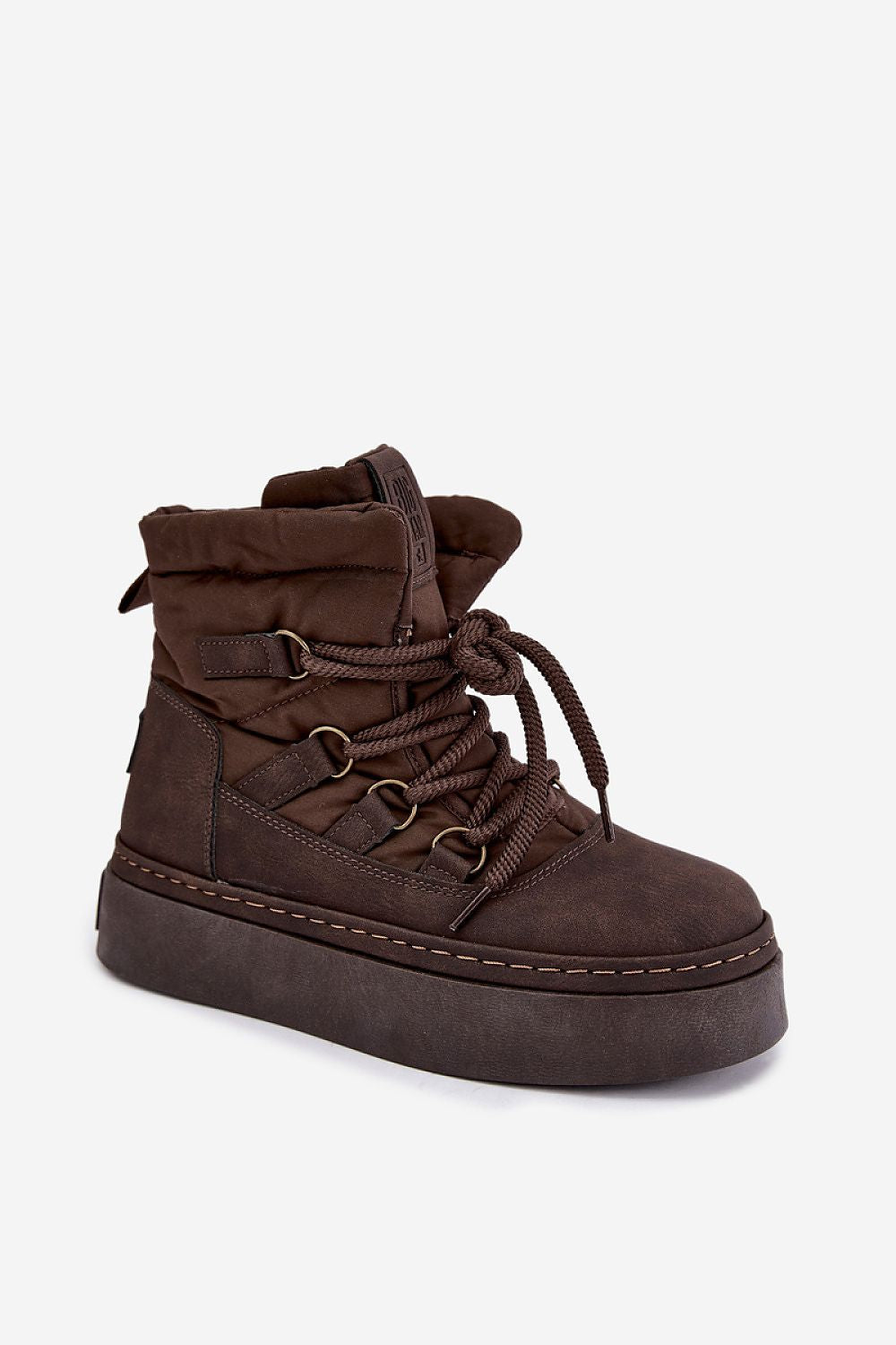  Moon boots model 231765 Step in style 