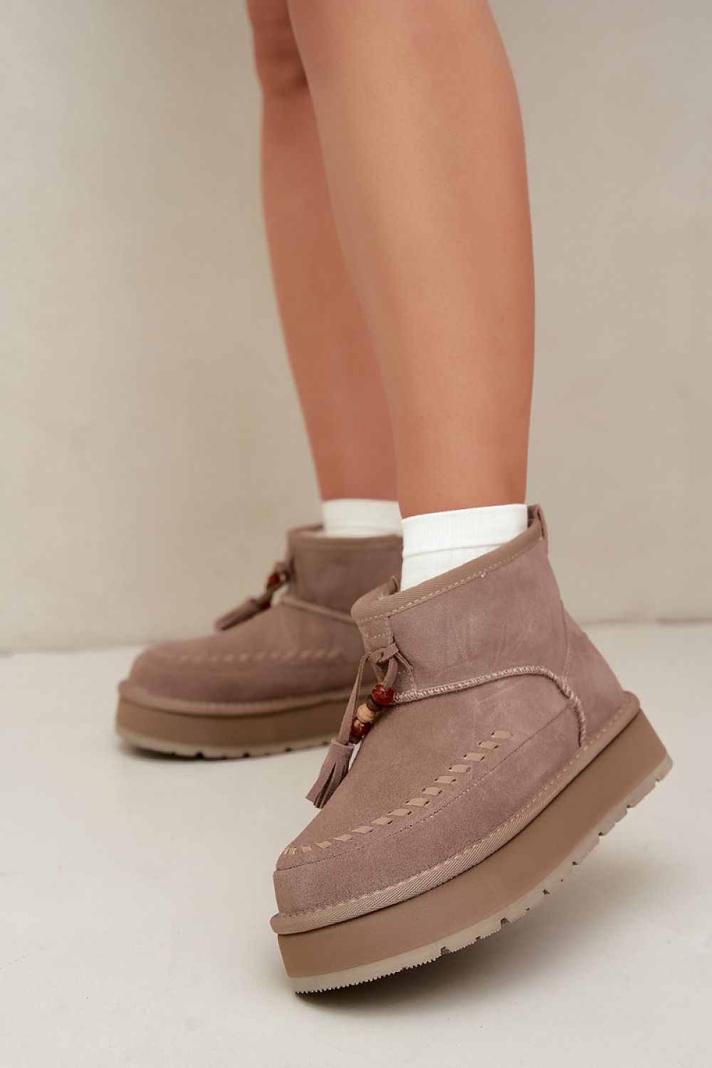  Moon boots model 231769 Step in style 