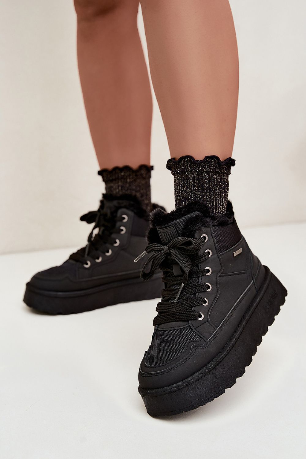  Moon boots model 231772 Step in style 