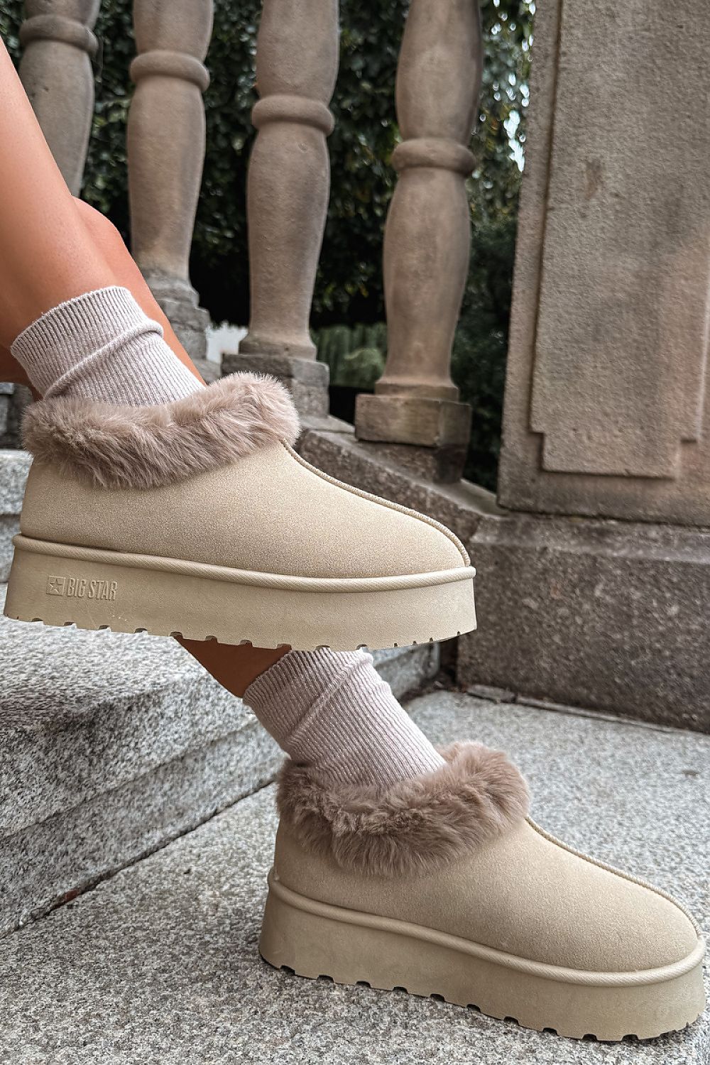  Moon boots model 231784 Step in style 