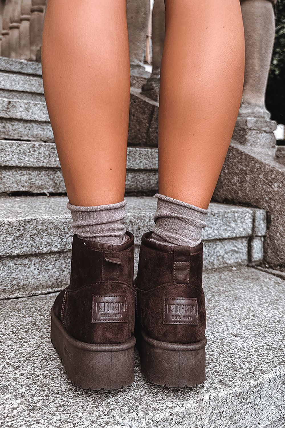  Moon boots model 231786 Step in style 