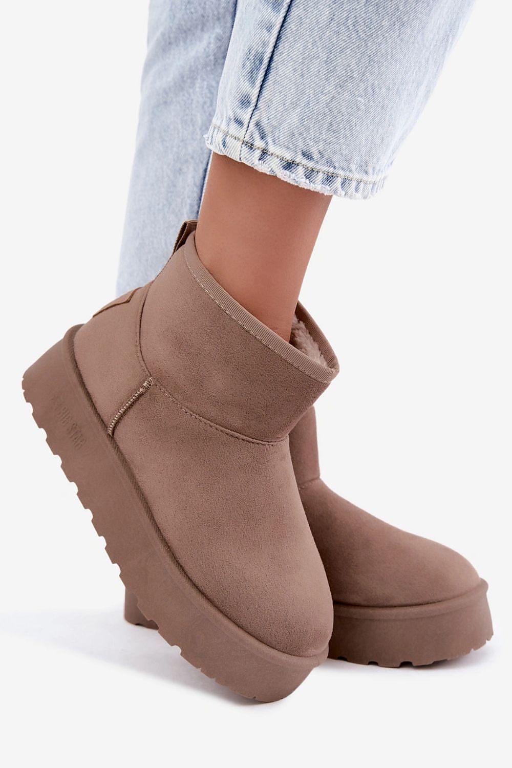  Moon boots model 231787 Step in style 