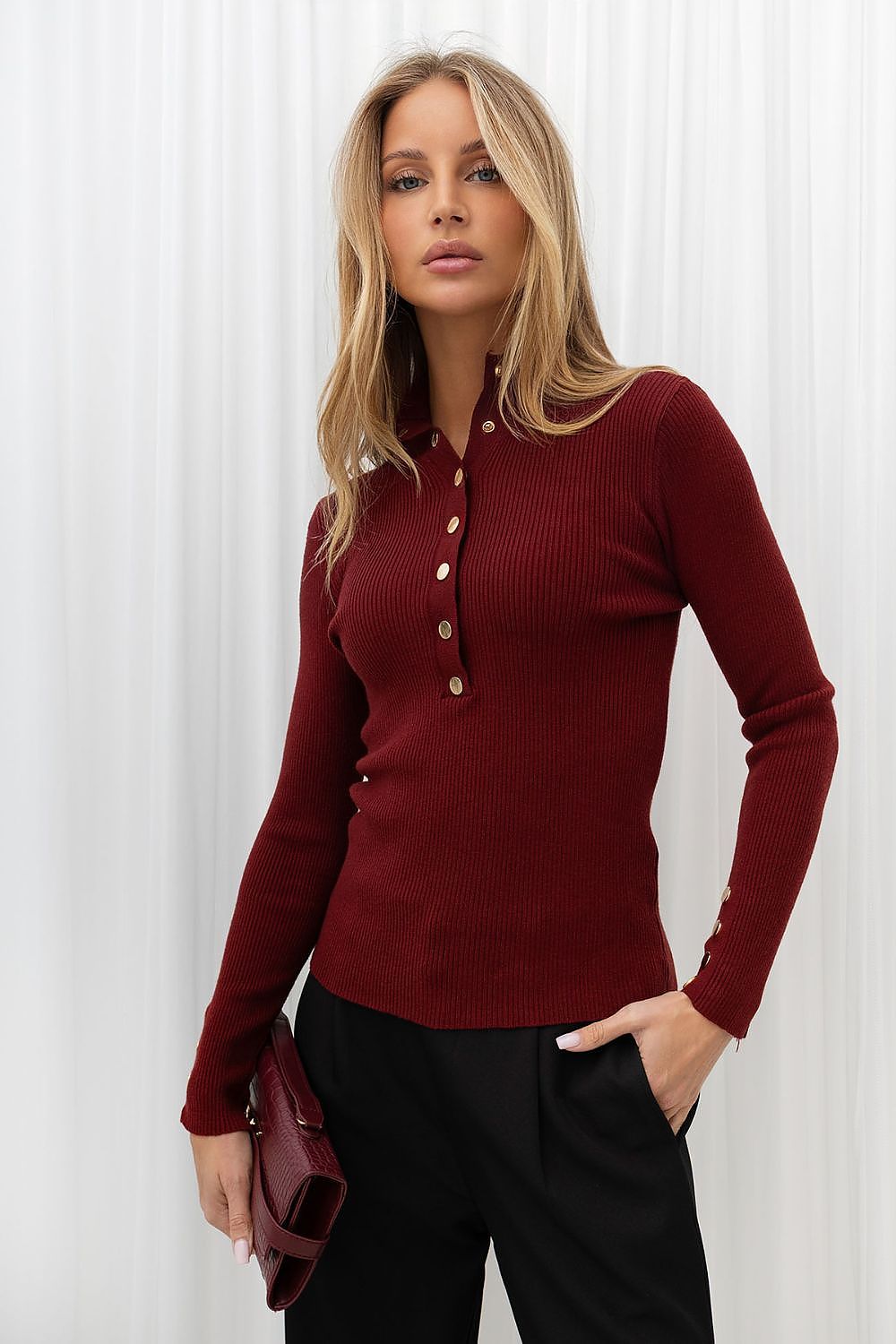  Pulover model 231963 Italy Moda 