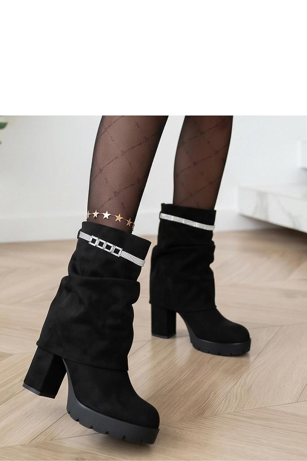  Botine cu toc model 232163 Solea 