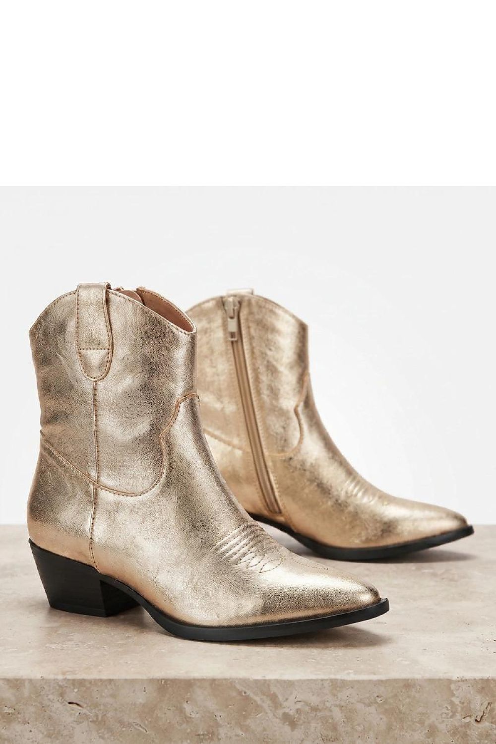  Botine cu toc model 232170 Solea 