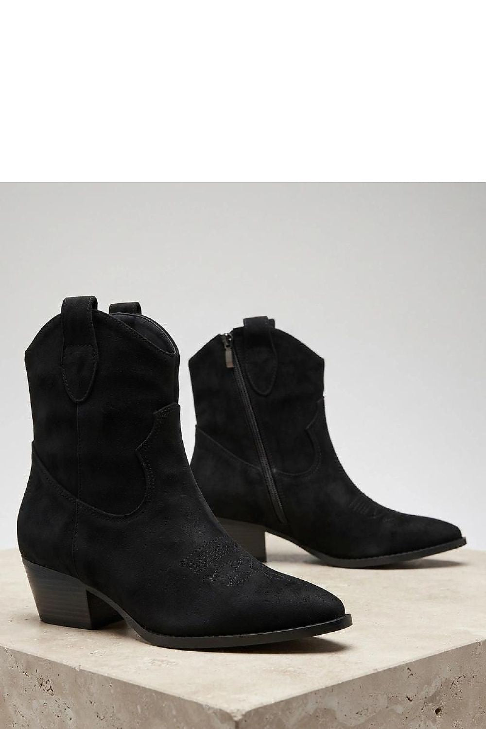  Botine cu toc model 232172 Solea 