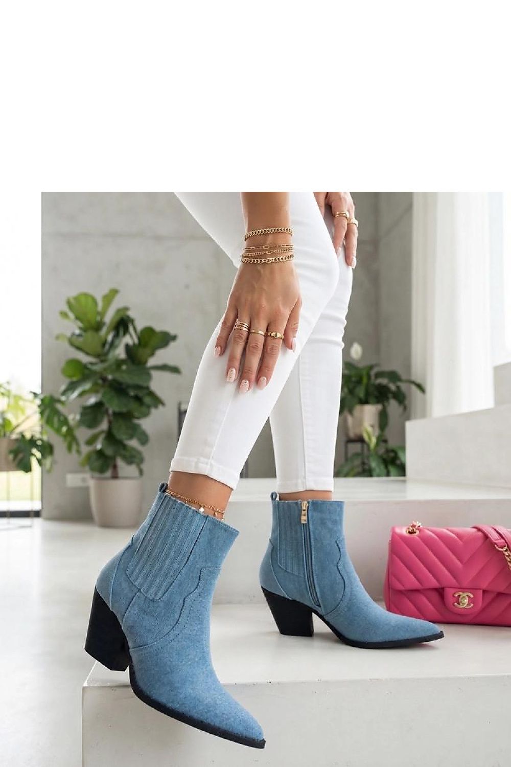  Botine cu toc model 232175 Solea 