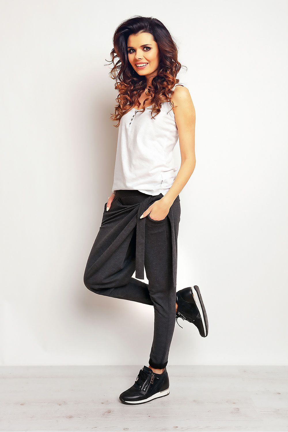  Pantaloni de trening model 61246 Infinite You 