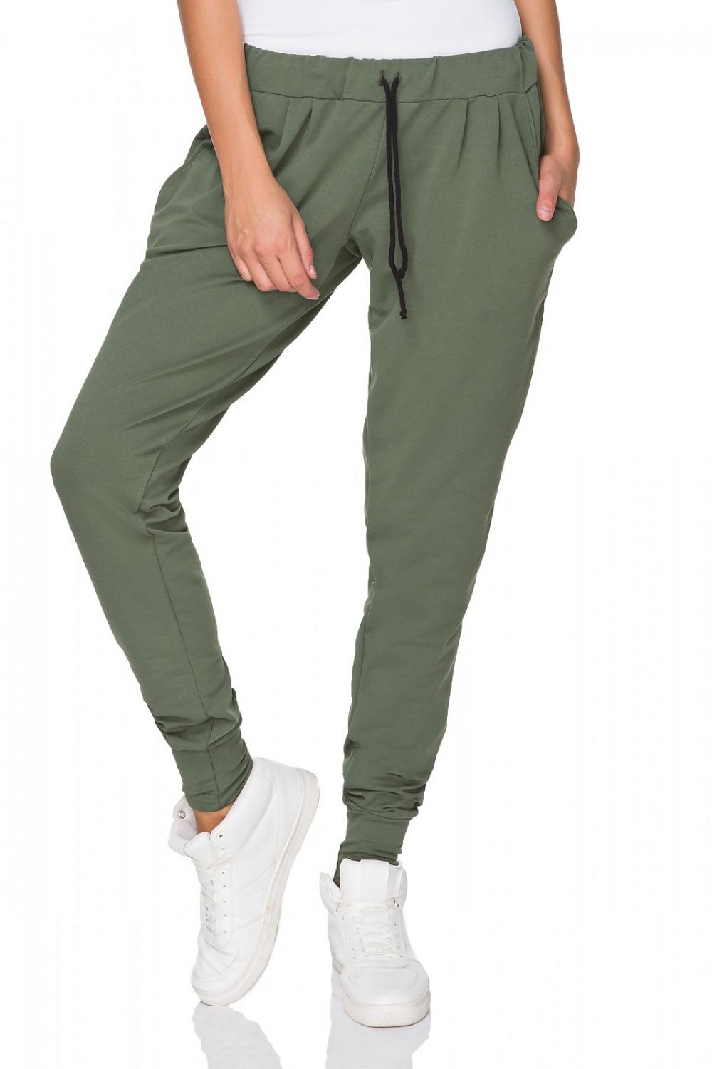  Pantaloni de trening model 107312 Tessita 