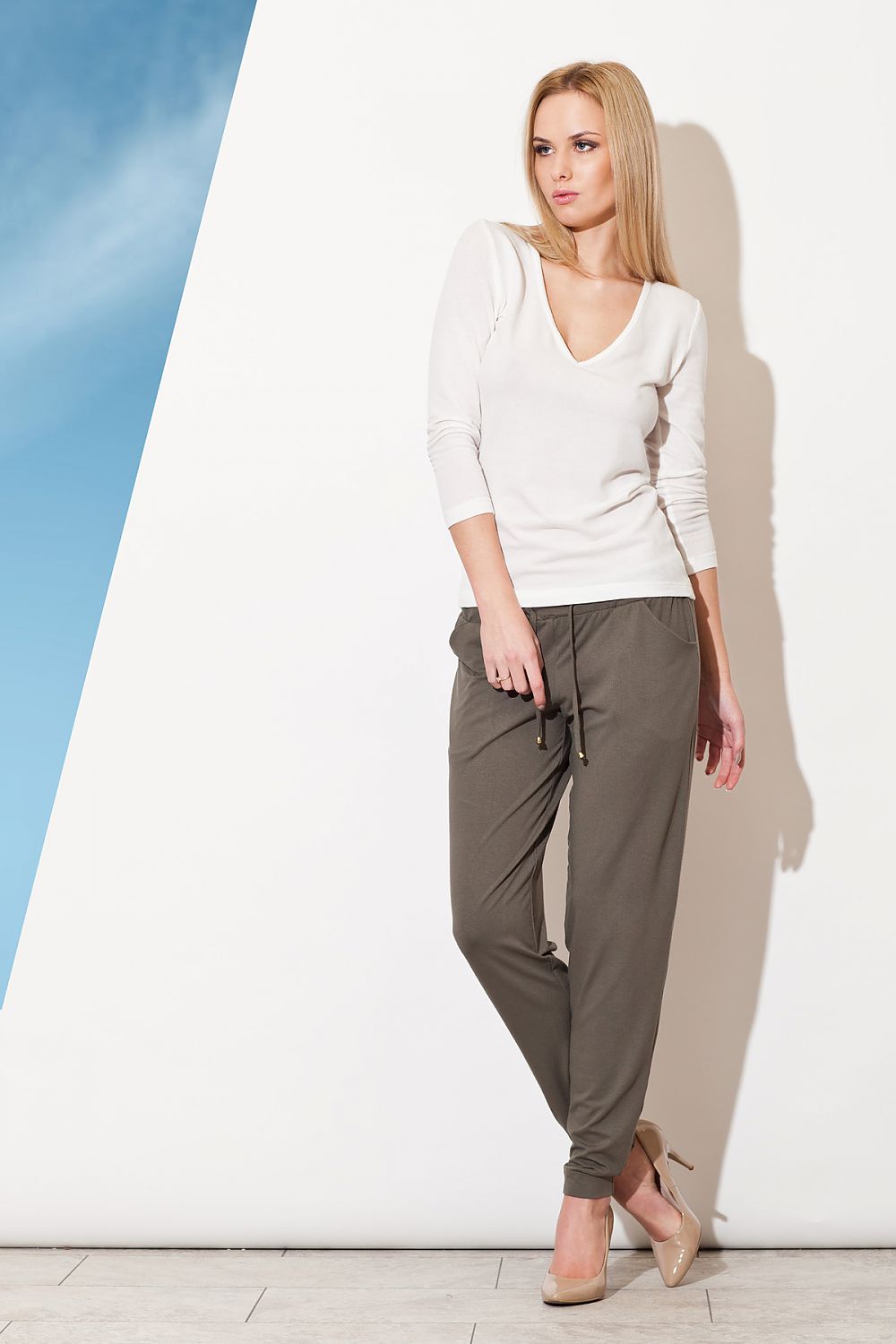 Pantaloni de damă model 29399 Figl 