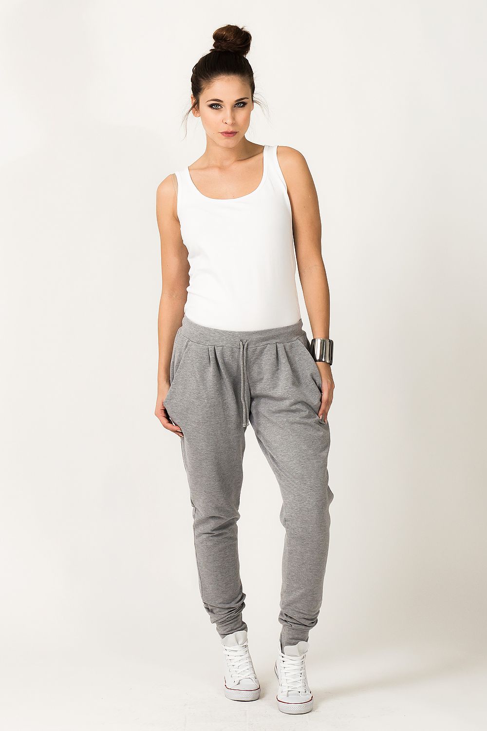  Pantaloni de trening model 36109 Tessita 