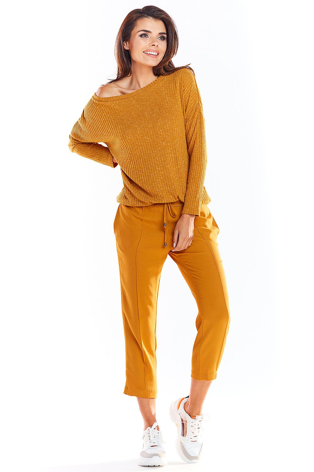  Pulover model 139552 awama 