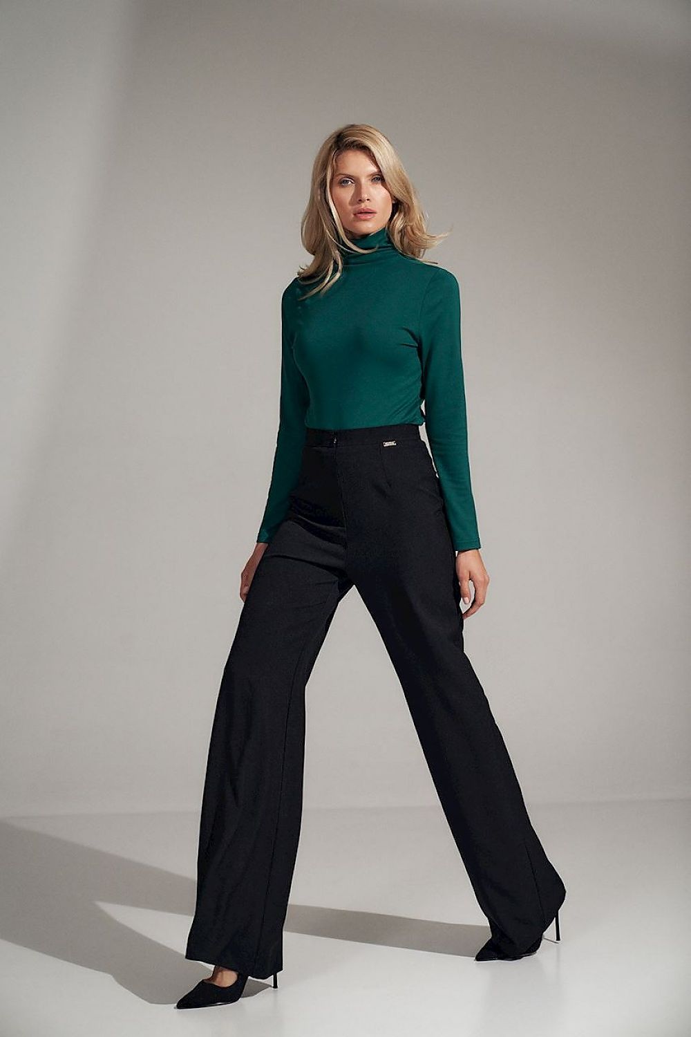 Pantaloni de damă model 150789 Figl 