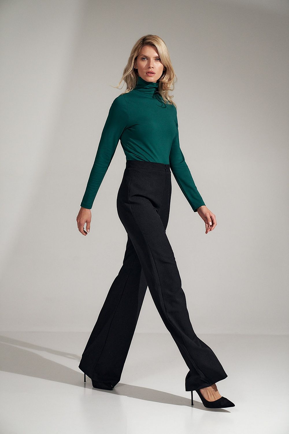  Pantaloni de damă model 150789 Figl 