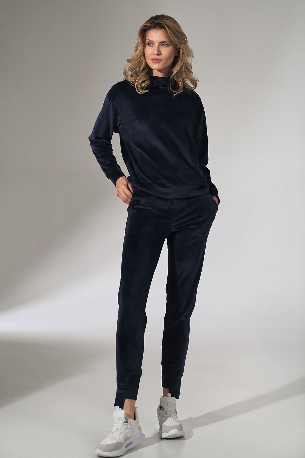  Pantaloni de trening model 151805 Figl 