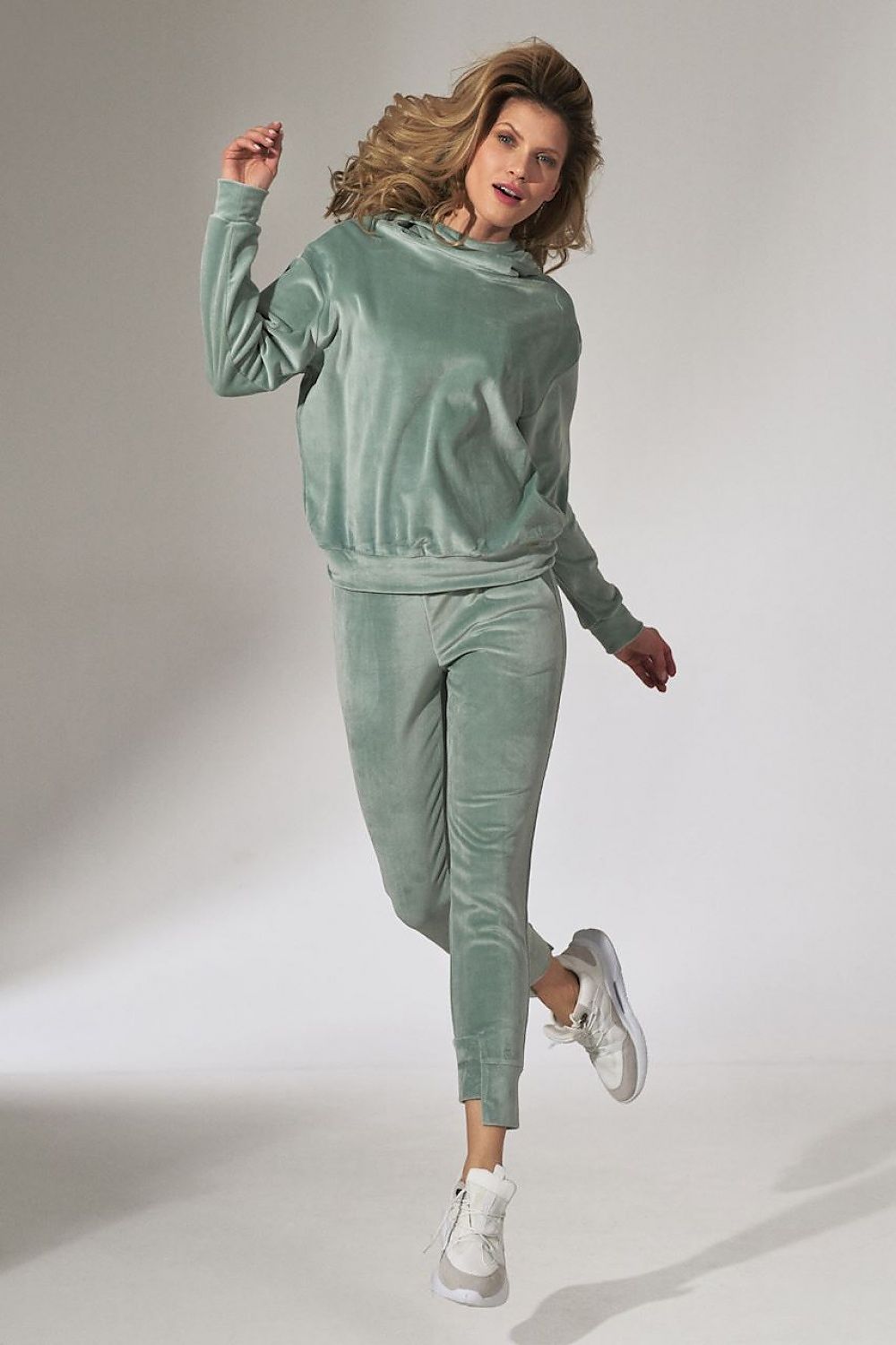  Pantaloni de trening model 151806 Figl 