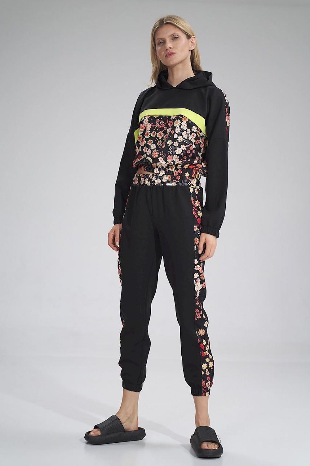  Pantaloni de trening model 154691 Figl 