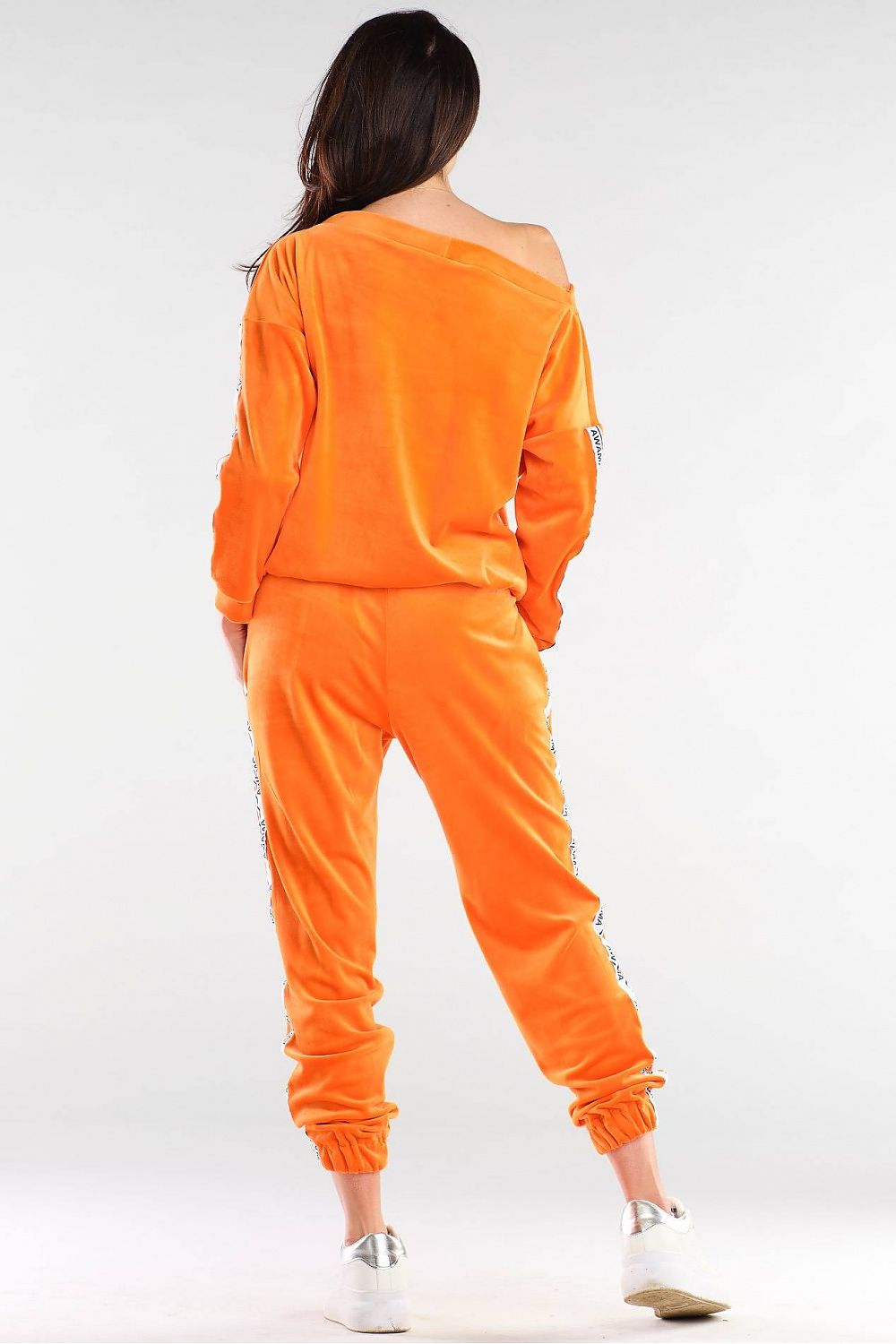  Pantaloni de trening model 154804 awama 