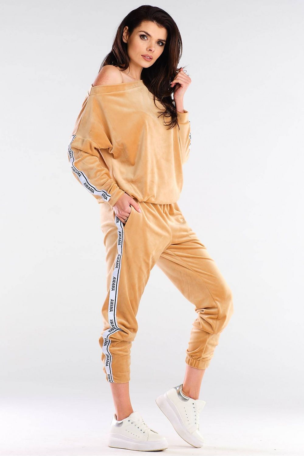  Pantaloni de trening model 154805 awama 