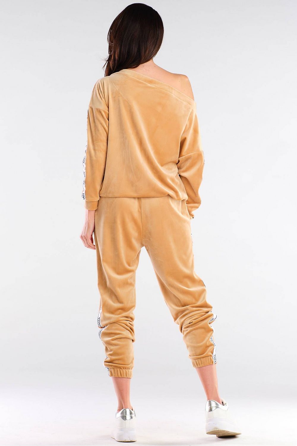  Pantaloni de trening model 154805 awama 