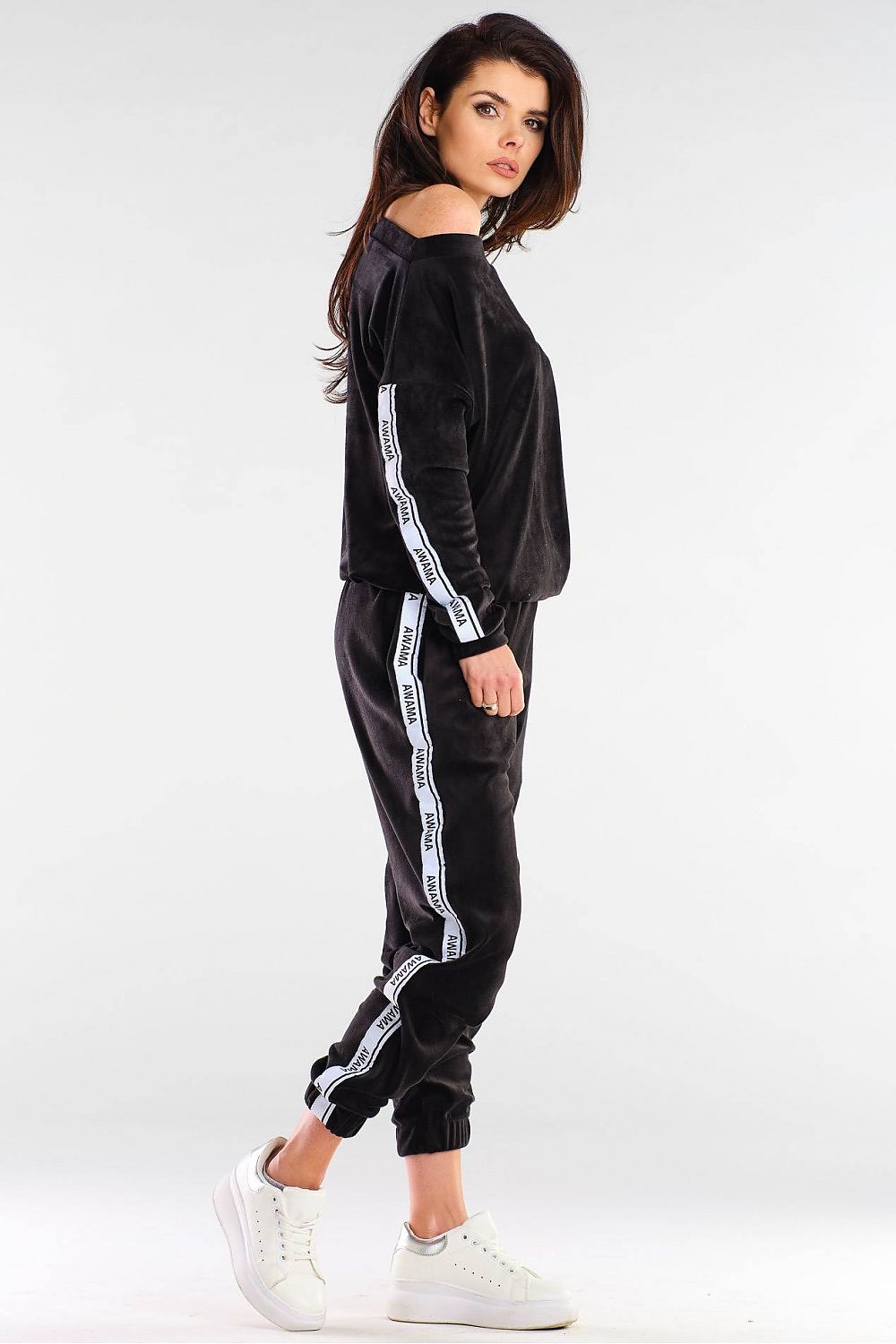  Pantaloni de trening model 154806 awama 