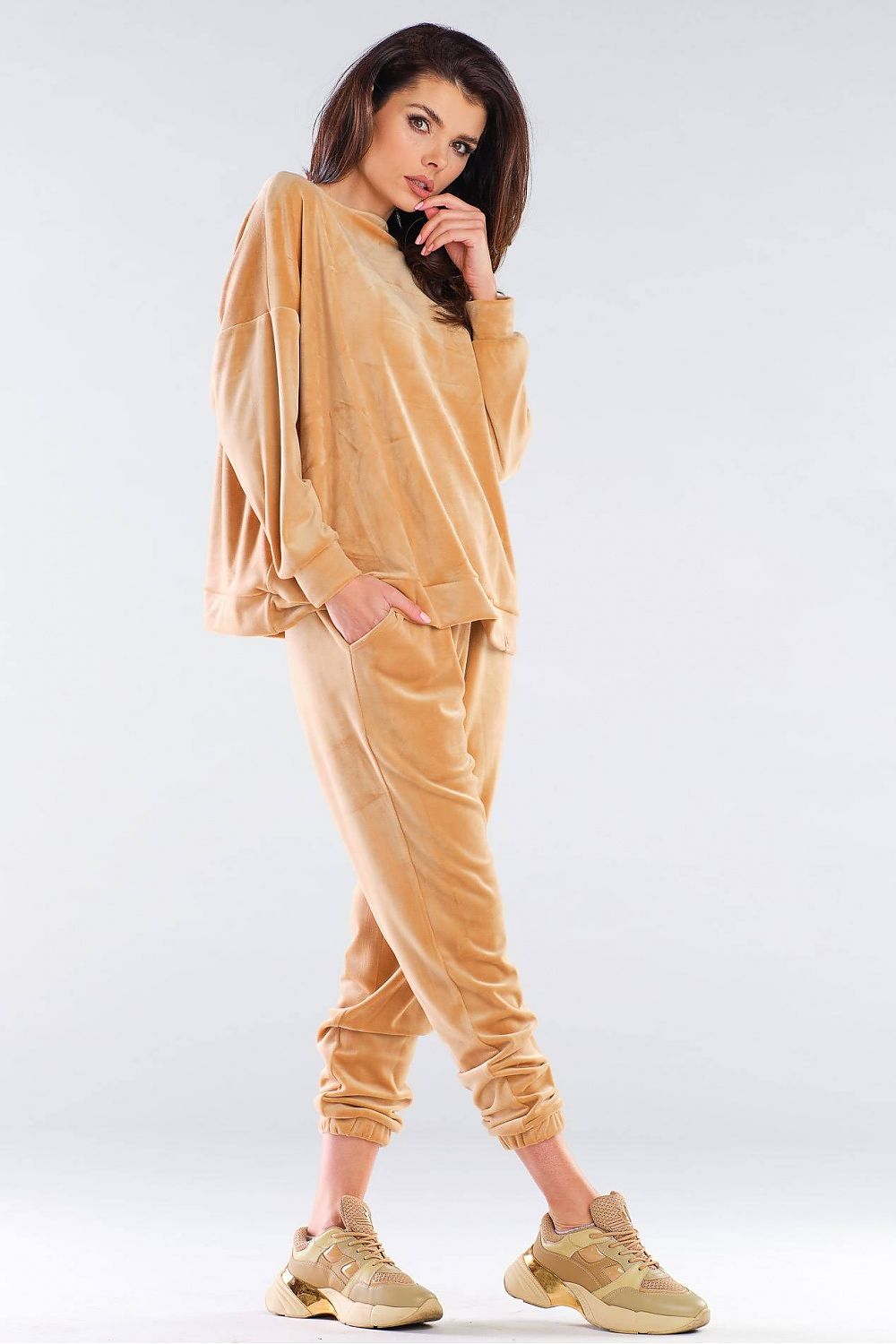  Pantaloni de trening model 155472 awama 