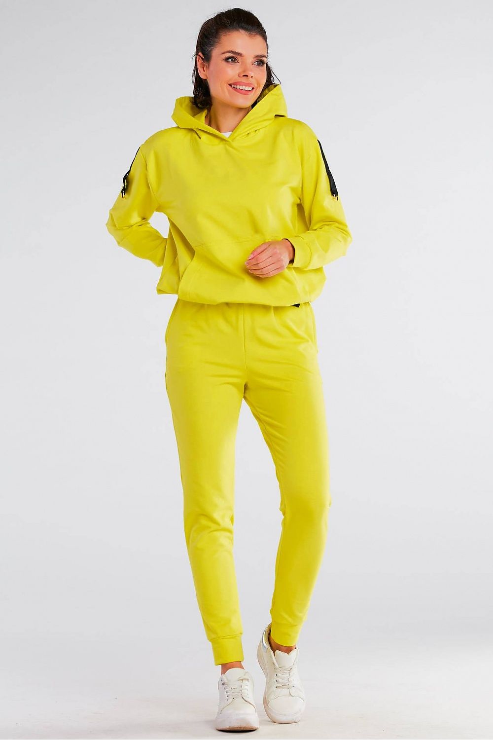  Pantaloni de trening model 159257 Infinite You 