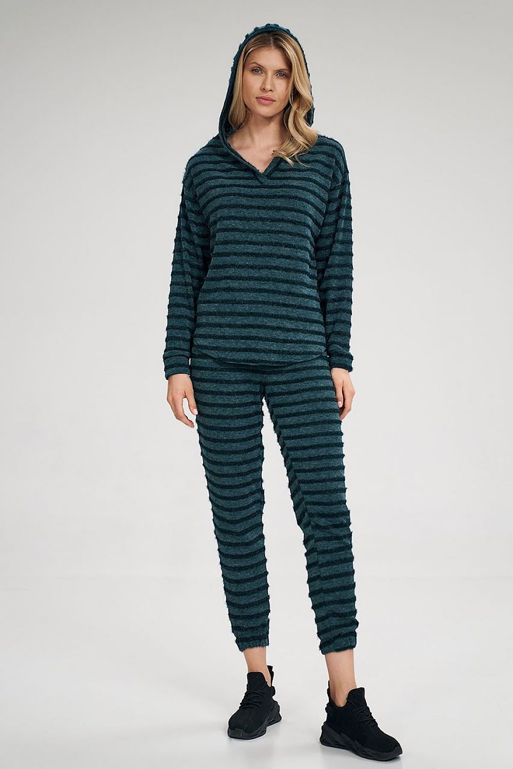  Pantaloni de trening model 162306 Figl 