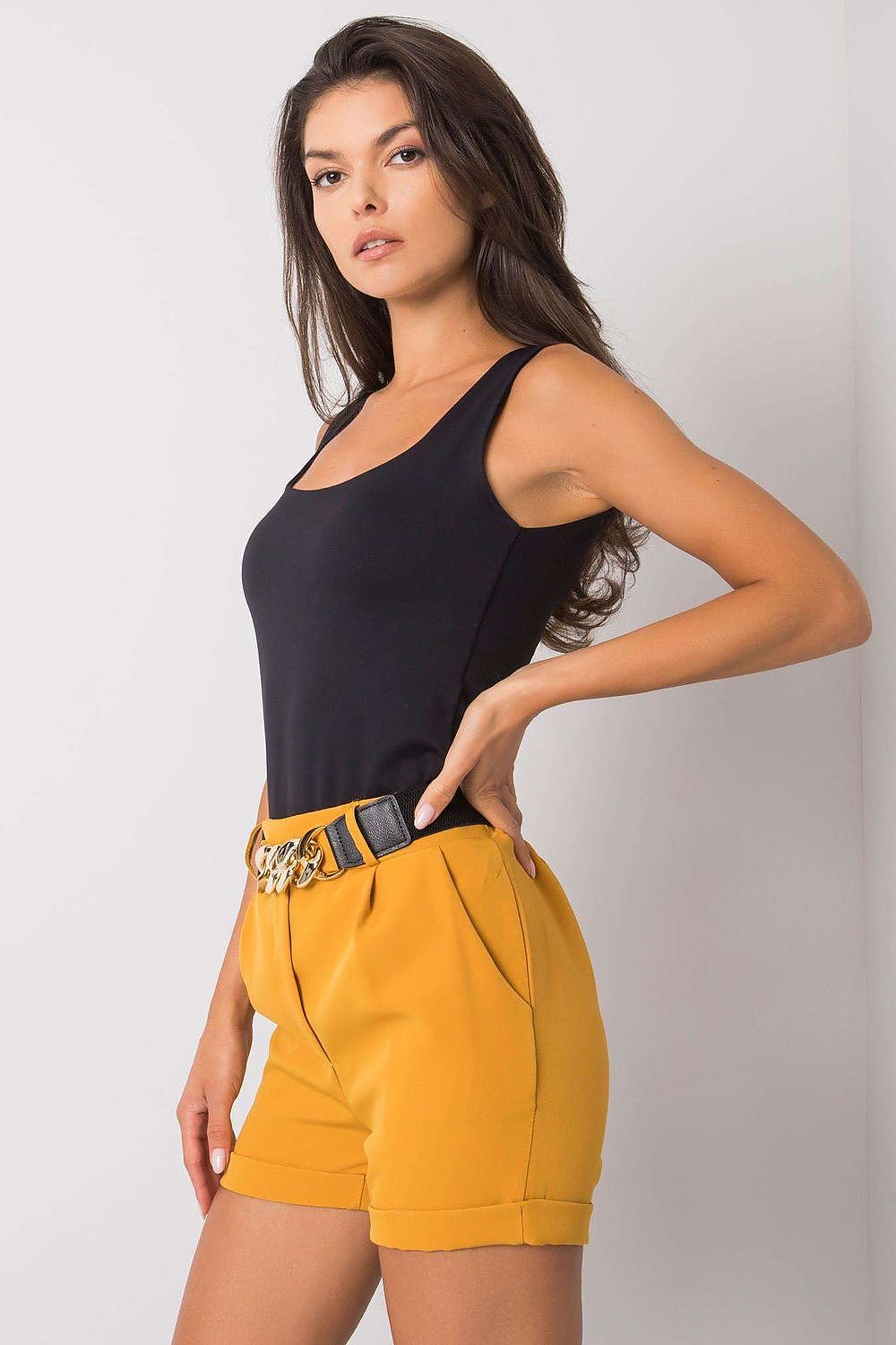  Pantaloni scurţi model 166155 Italy Moda 