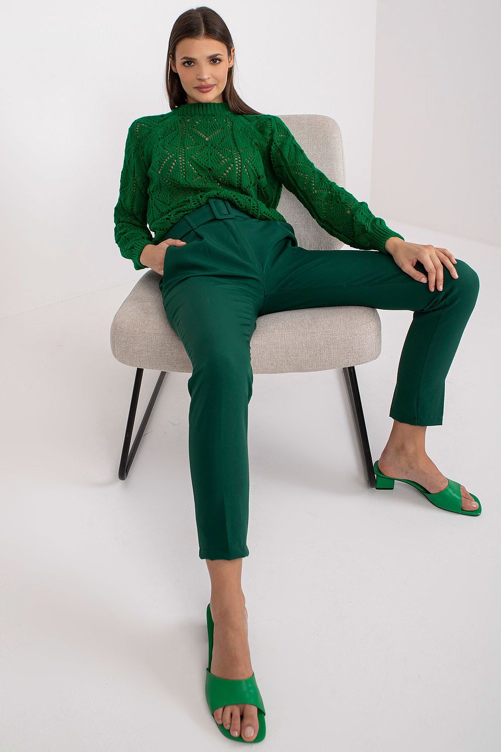  Pantaloni de damă model 166886 Italy Moda 