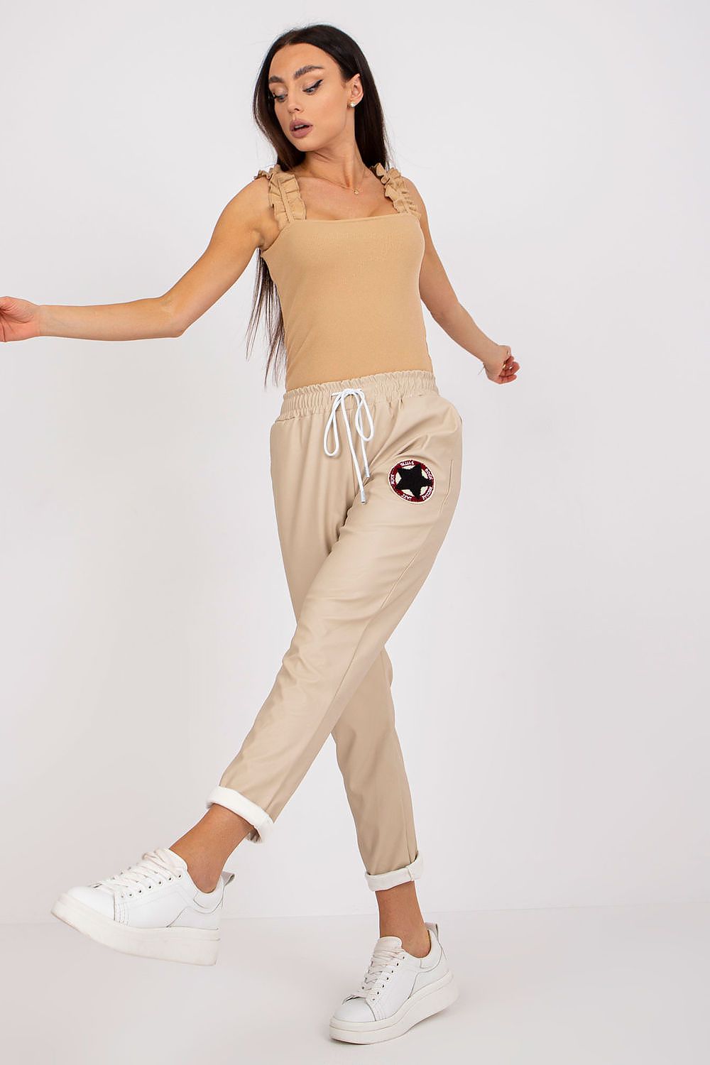  Pantaloni de damă model 166989 Italy Moda 