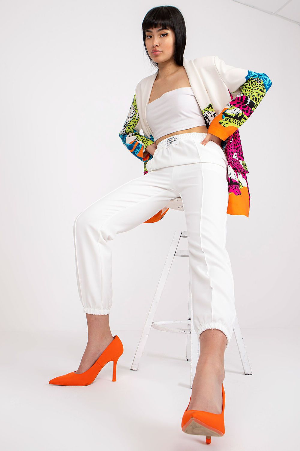  Pantaloni de damă model 167003 Italy Moda 