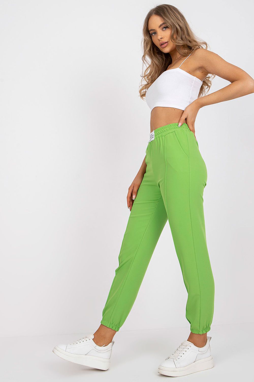  Pantaloni de damă model 167006 Italy Moda 