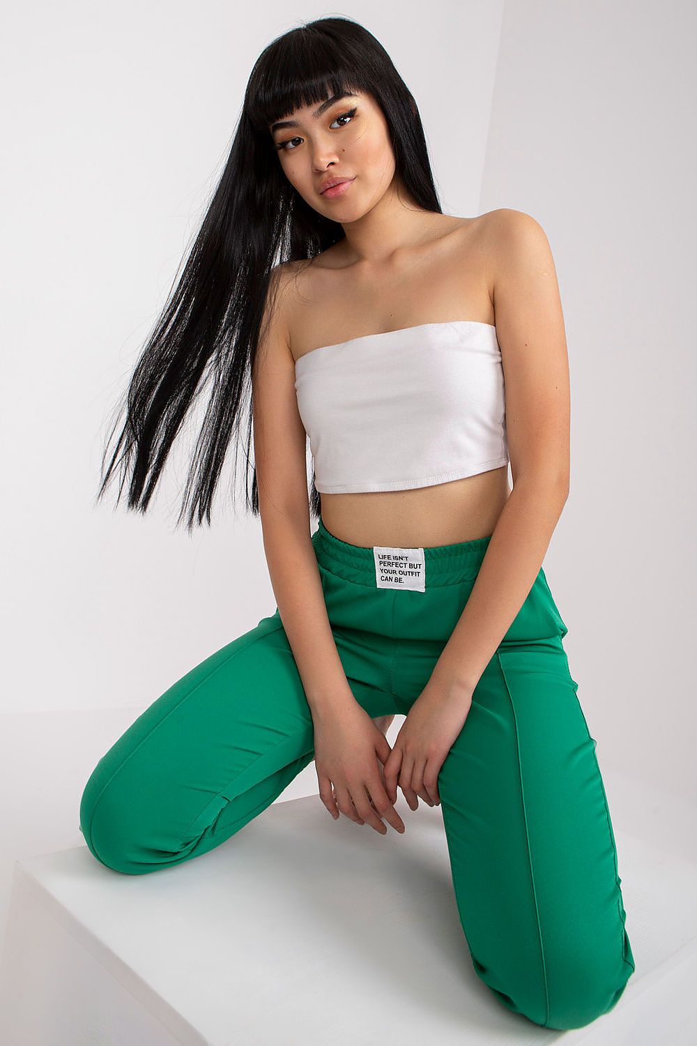  Pantaloni de damă model 167008 Italy Moda 