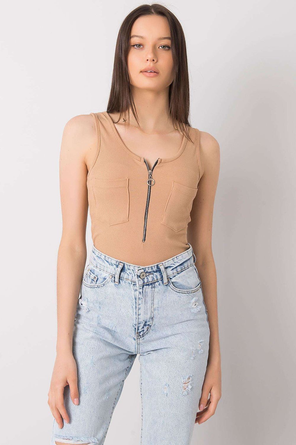  Tricou model 167385 Italy Moda 