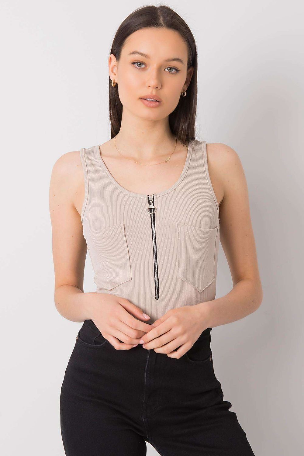  Tricou model 167390 Italy Moda 