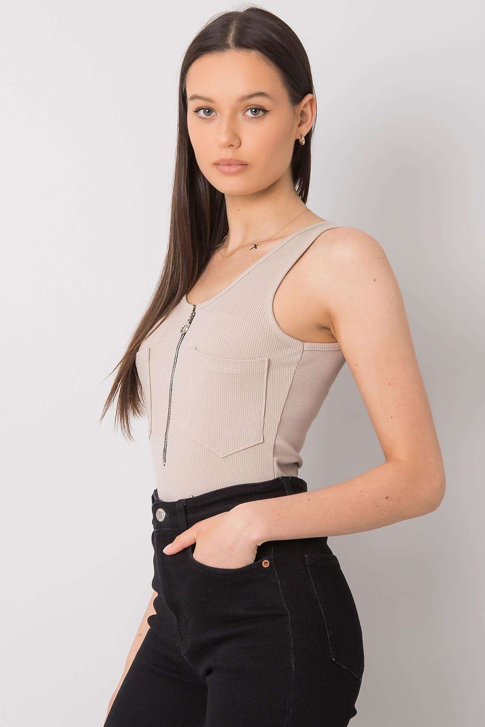  Tricou model 167390 Italy Moda 